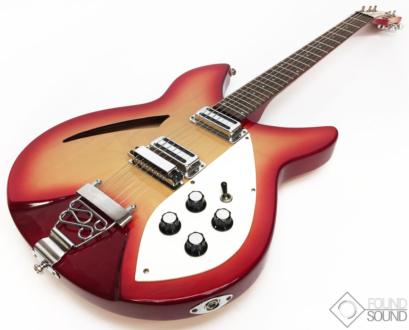 Barclay_Guitar_330_Clone